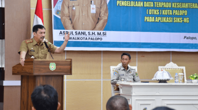 Rapat Kordinasi (Rakor) pengelolaan Data Terpadu Kesejahteraan Sosial (DTKS) Dinas Sosial Kota Palopo di Auditorium SaokotaeE, Rumah Jabatan Wali Kota Palopo, Senin (03/06/2024).