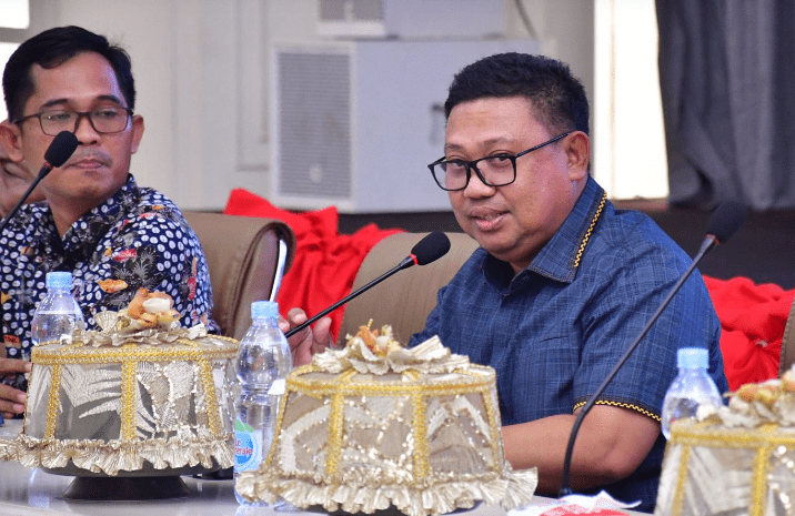 Pj. Wali Kota Palopo, Asrul Sani, SH., M.Si menghadiri Focus Group Discussion (FGD) pengembangan potensi investasi yang dilaksanakan di ruang pertemuan Ratona Kantor Wali Kota Palopo, Kamis (04/07/2024).