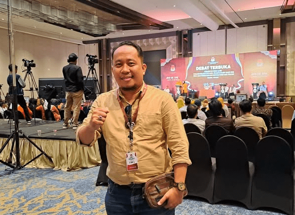 Asri Tadda di acara Debat Pilwalkot Palopo 17 Mei 2025 di Hotel Claro Makassar (Foto: IST)